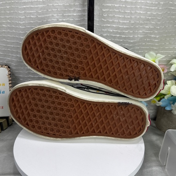 (S0) Vans Off the Wall Sk8 Unisex High-Top Sneakers,Sz 5.5 Women's, Size 4 Men's - Picture 6 of 10